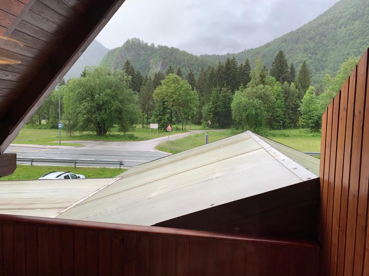 Guesthouse Veranda Mojstrana Eksteriør bilde